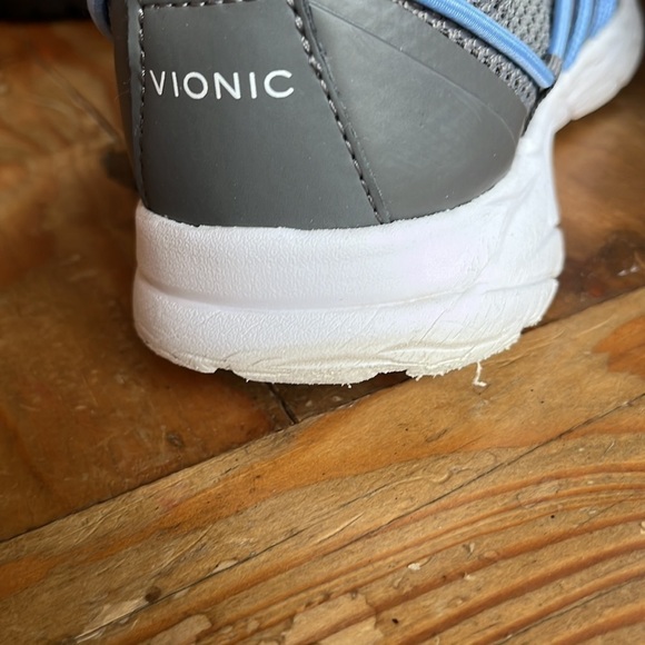 VIONIC Gray Jada Women’s Slip On Mesh Fitness Athletic Training Shoe Sneaker 7.5 - Picture 11 of 12